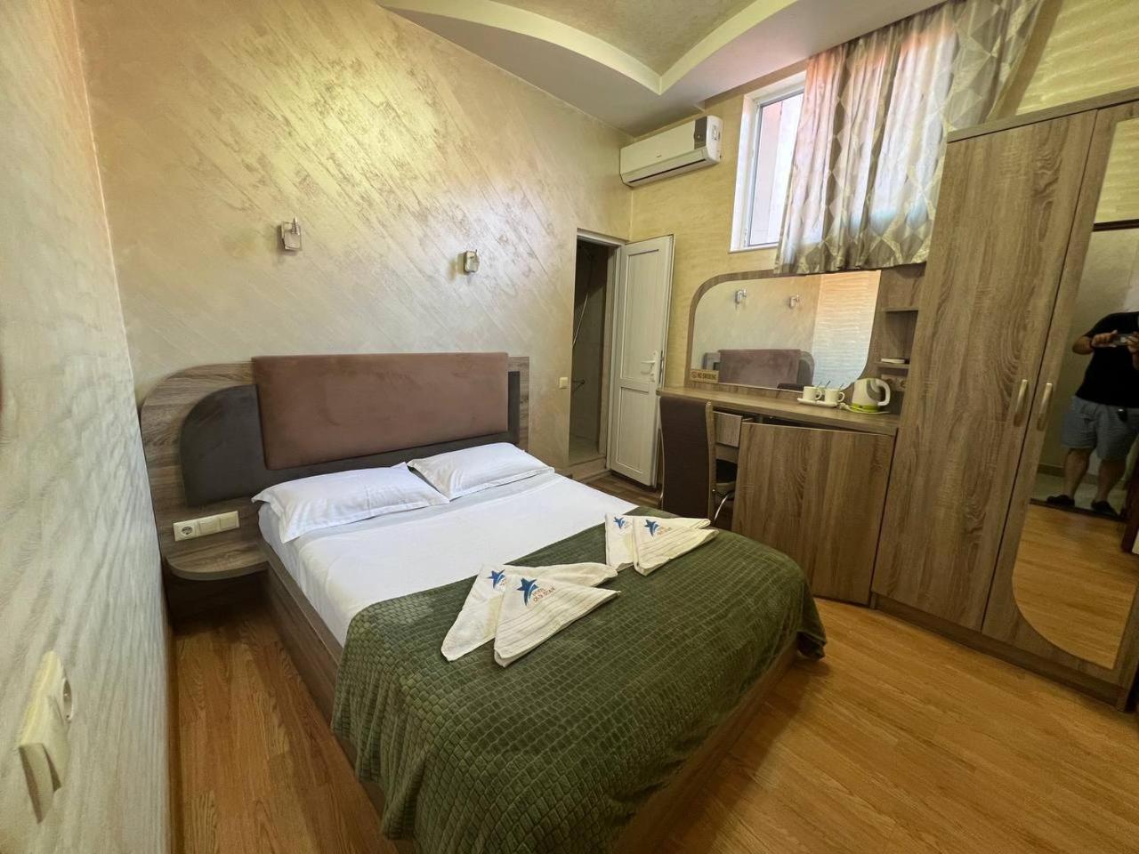 Hotel Old Star 바투미 외부 사진
