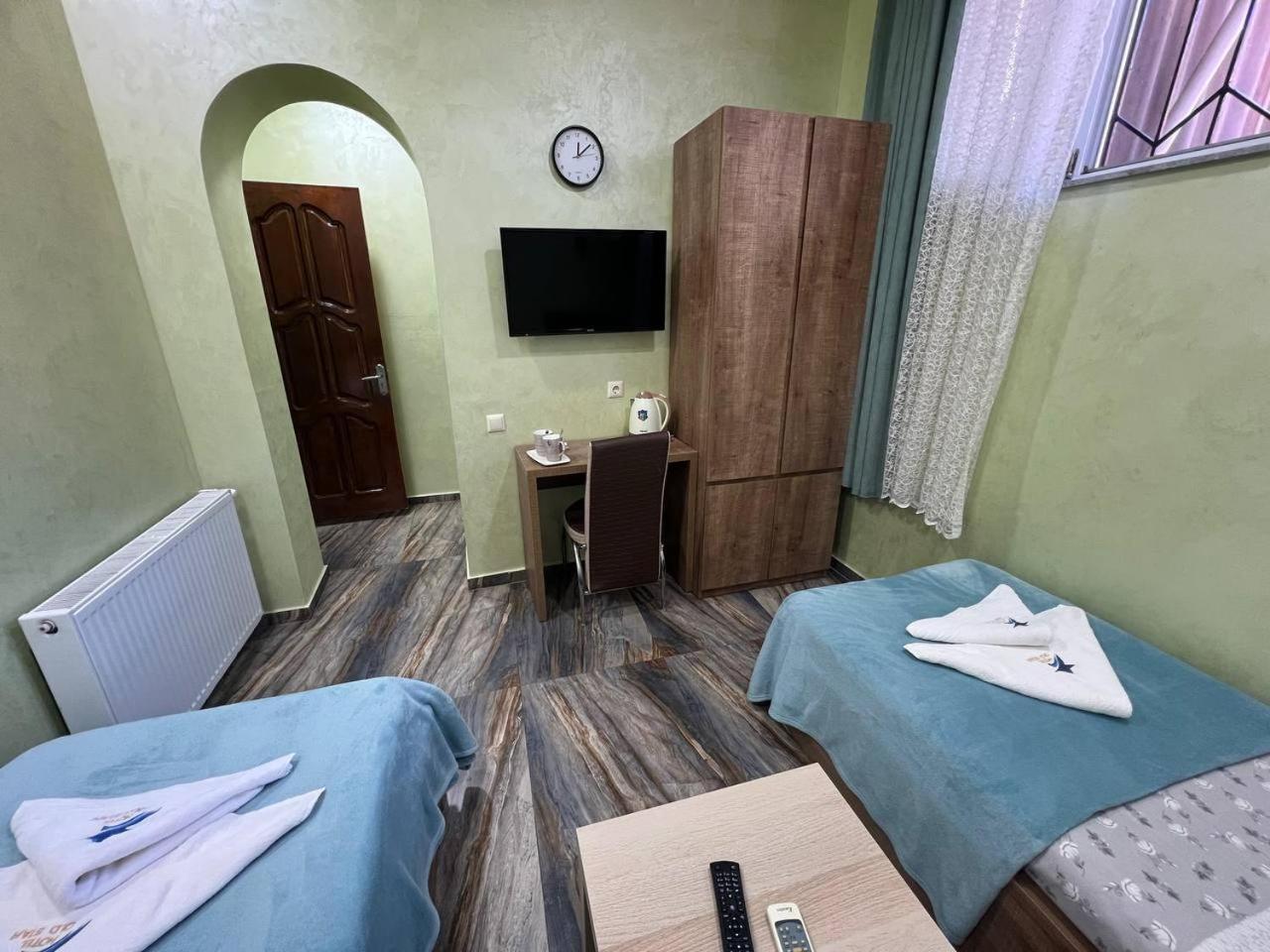 Hotel Old Star 바투미 외부 사진